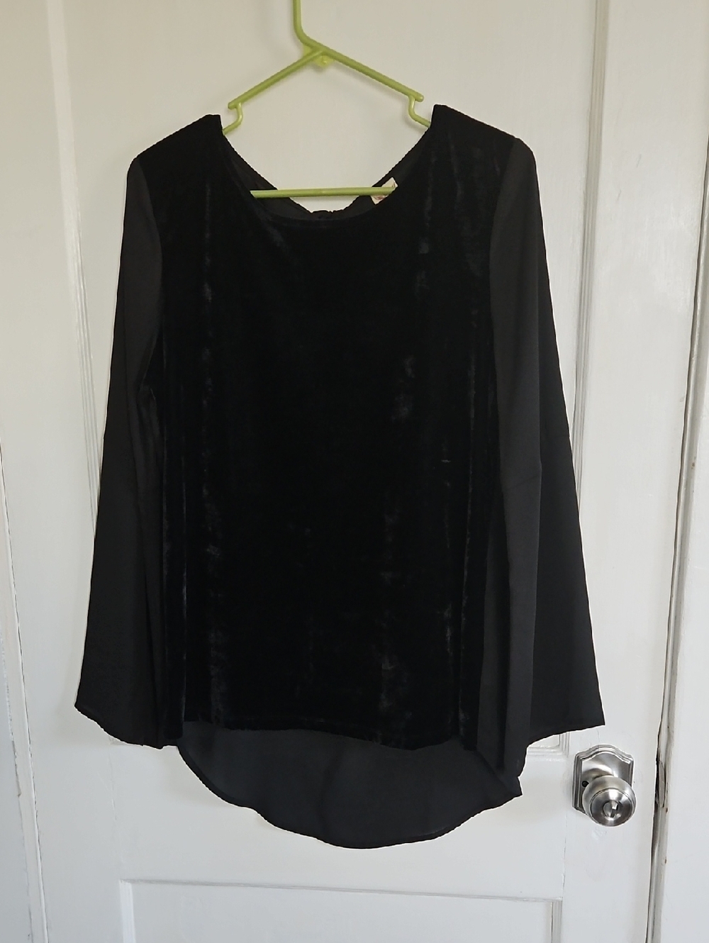 Faded Glory Black Velvet Front Long-Sleeve Top
